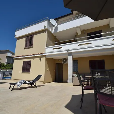 Apartment Zrinka
