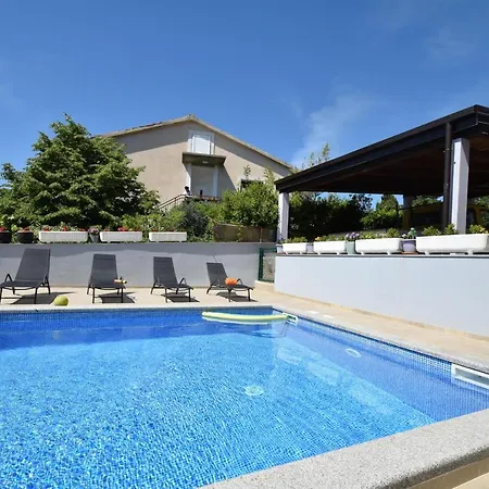Zrinka Apartment