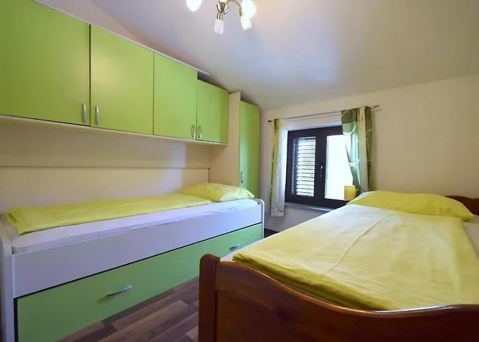 Zrinka Apartamento Omišalj
